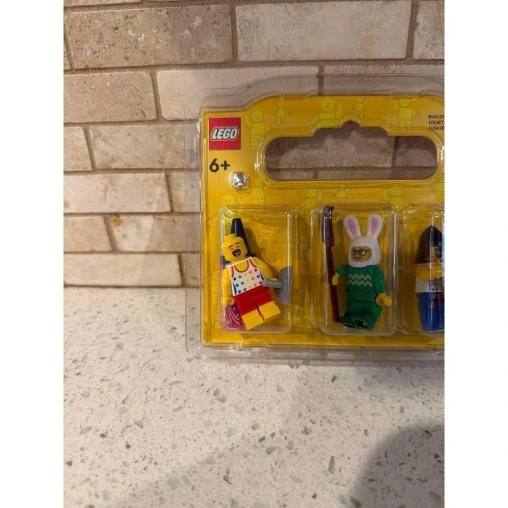 LEGO Build Minifigure‎ 3 Pack 852766